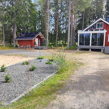 Chalet Moekki Golf-kentaen Vieressae
